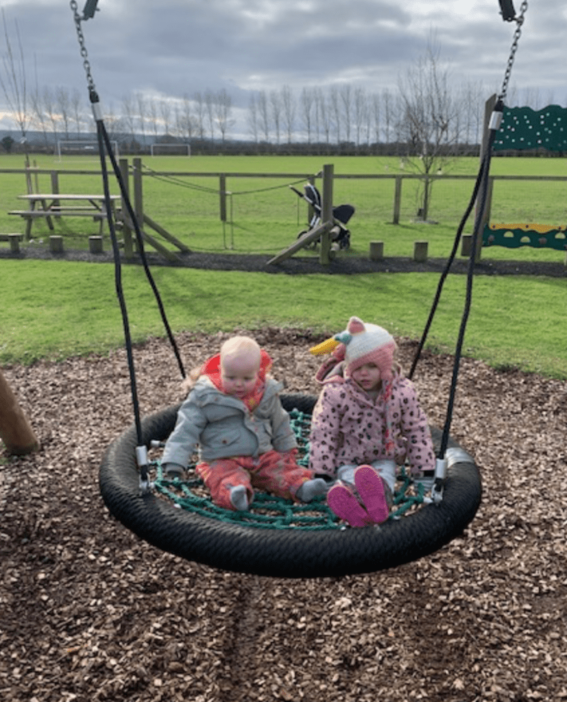 Daily routine with a 2 and 4 year old