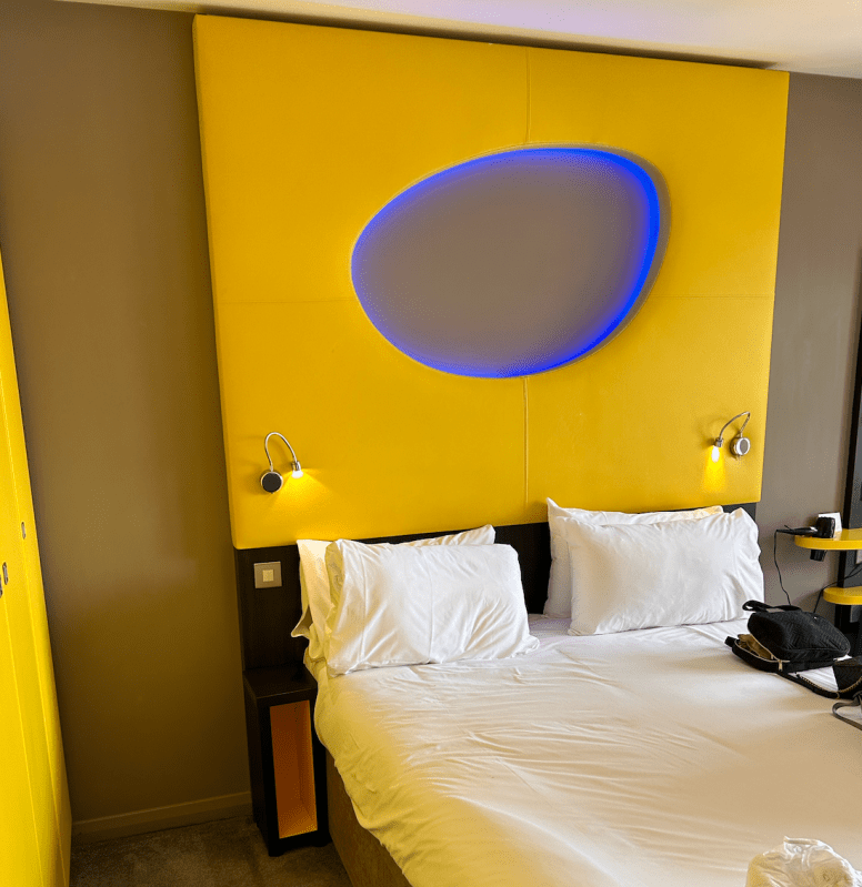 butlins hotel wave review