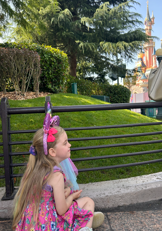 how many days do you need in disneyland paris with young kids 